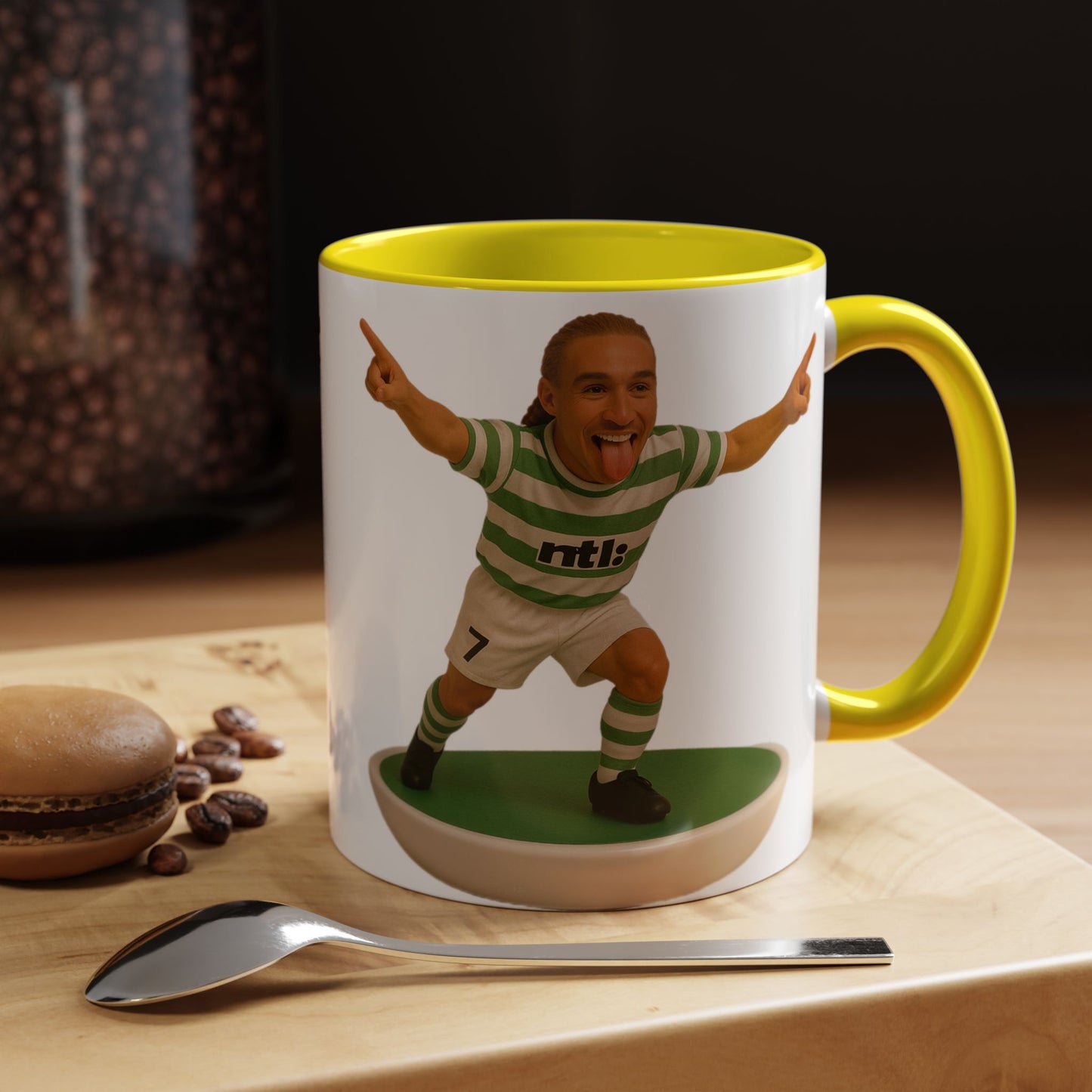 Henrik Larsson Subbuteo Mug - Celtic