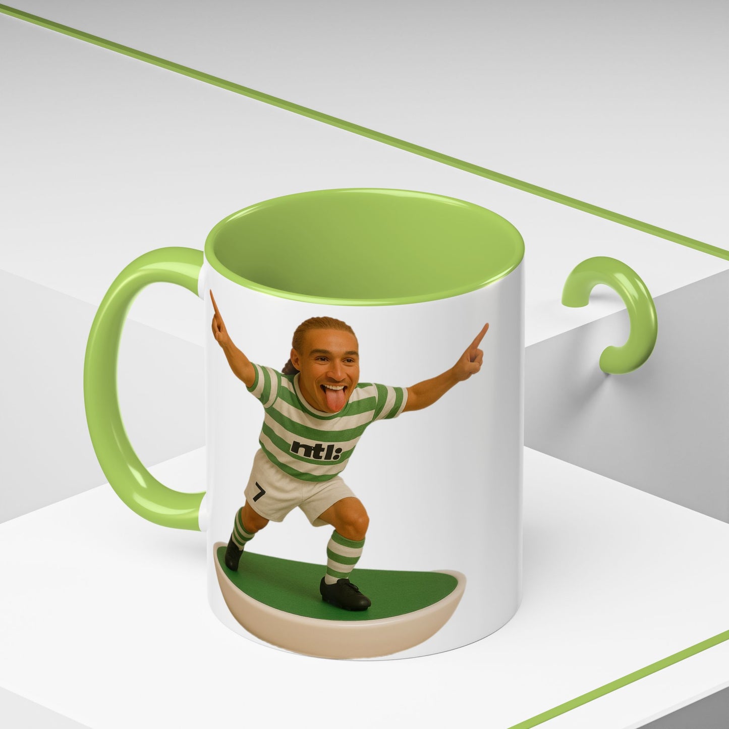 Henrik Larsson Subbuteo Mug - Celtic