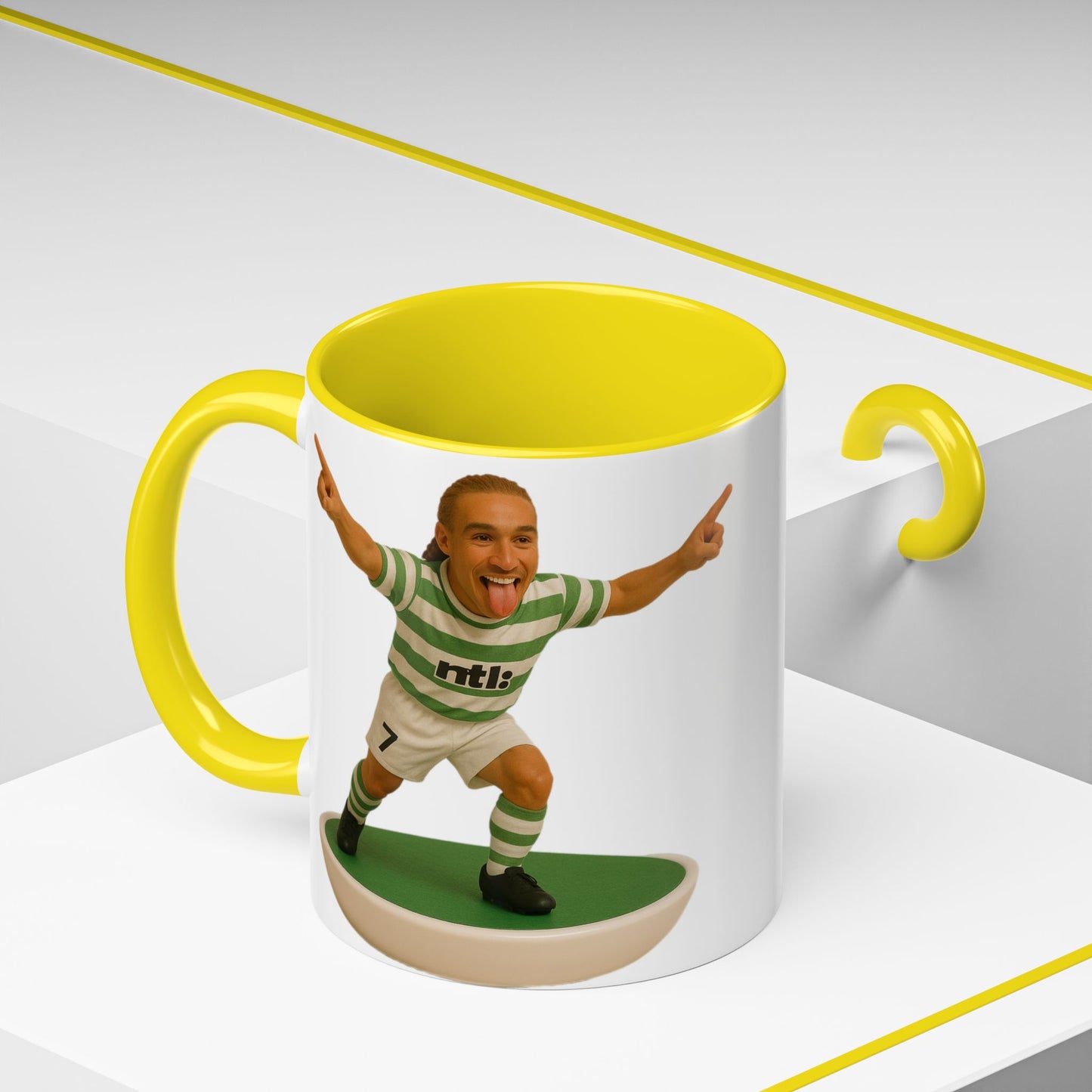 Henrik Larsson Subbuteo Mug - Celtic